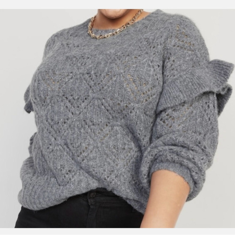 Old Navy Women's Textured Gray Sweater